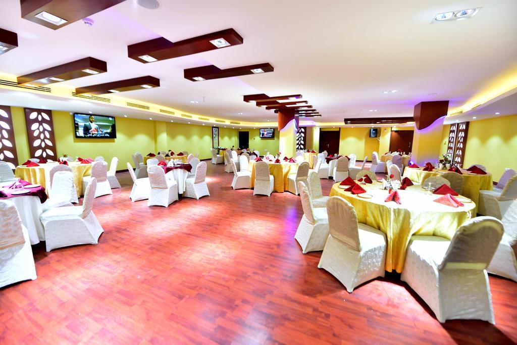 Al Bahjah Hotel Seeb Exterior photo